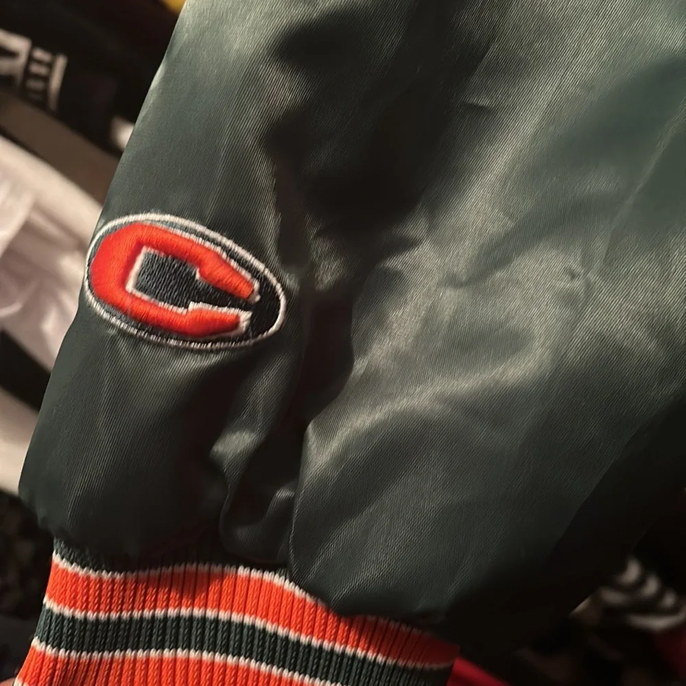 Jacket - Picture 7 of 8